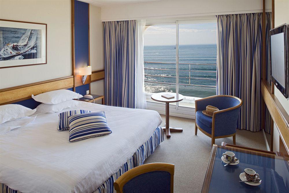 Atlantic Hotel & Spa เลส์ซาบล์-โดล็อนน์ ภายนอก รูปภาพ