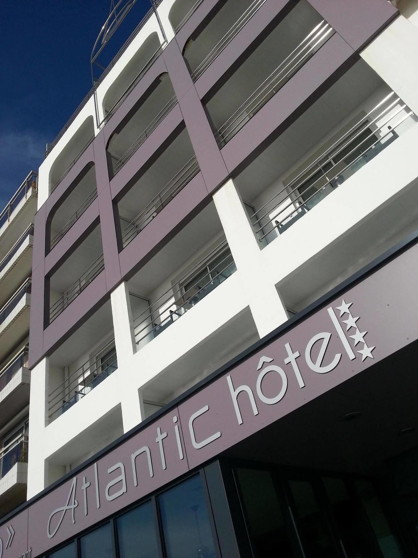 Atlantic Hotel & Spa เลส์ซาบล์-โดล็อนน์ ภายนอก รูปภาพ