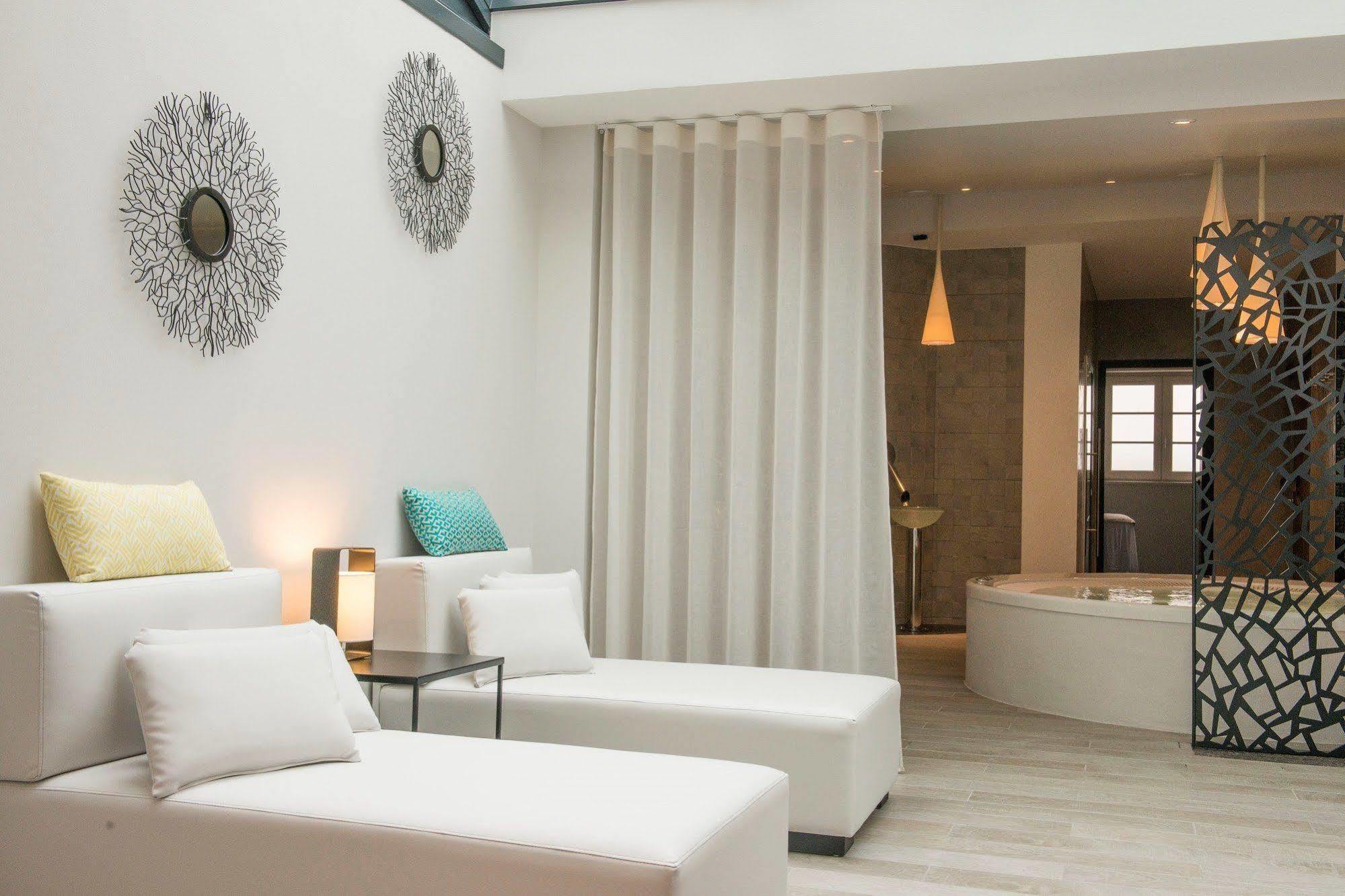 Atlantic Hotel & Spa เลส์ซาบล์-โดล็อนน์ ภายนอก รูปภาพ