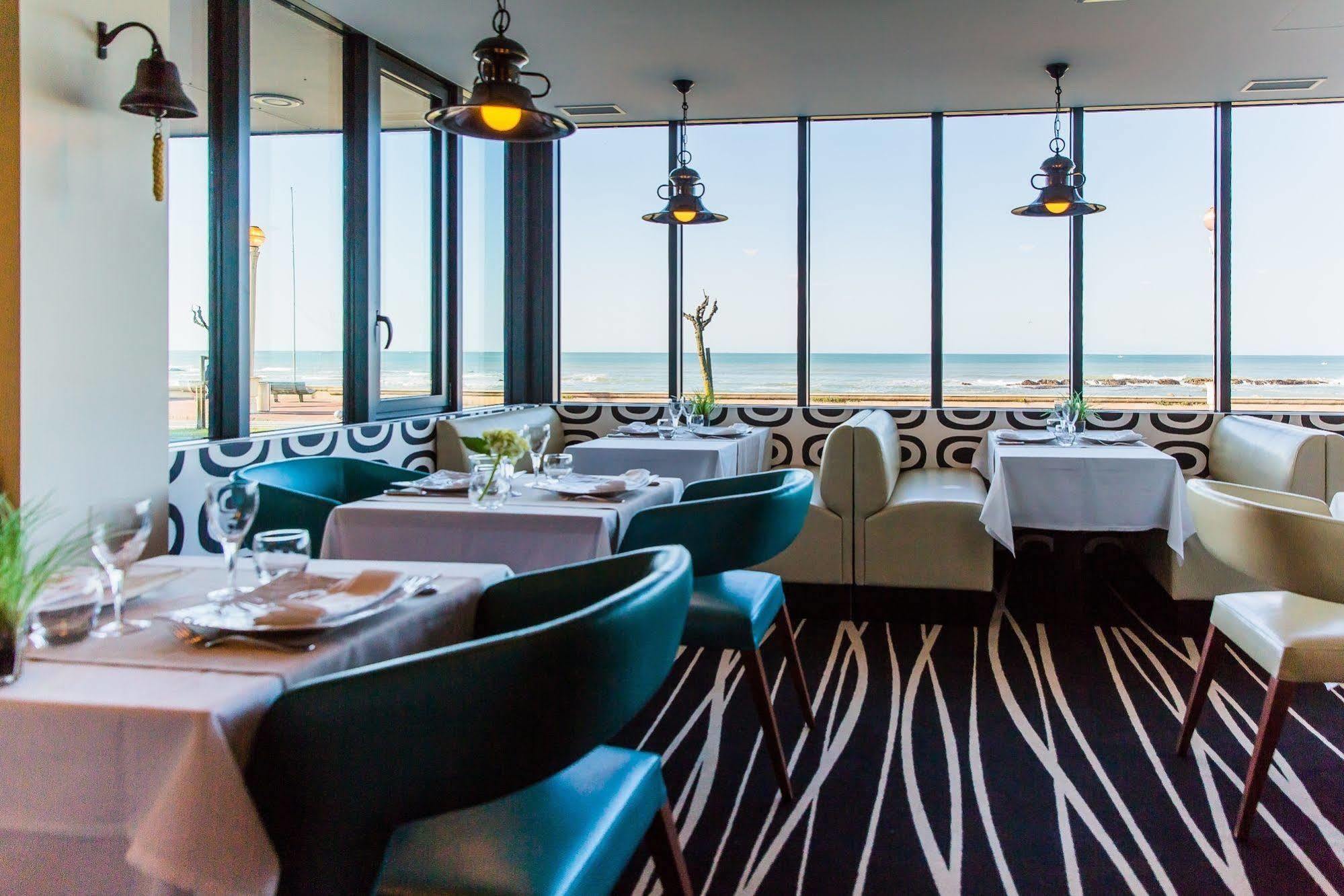 Atlantic Hotel & Spa เลส์ซาบล์-โดล็อนน์ ภายนอก รูปภาพ